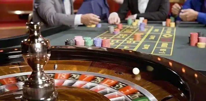 Dukungan pelanggan mixue88 siaga membantu pengguna dalam proses penarikan